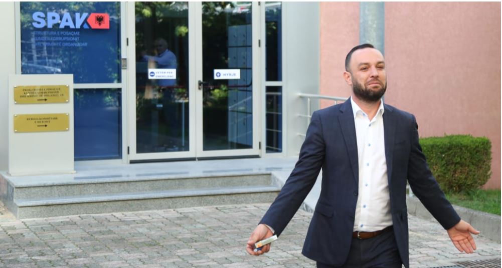 Apeli i GJKKO lë në fuqi masën e sigurimit arrest në burg për Jurgis Çyrben dhe Ahmet Mashën