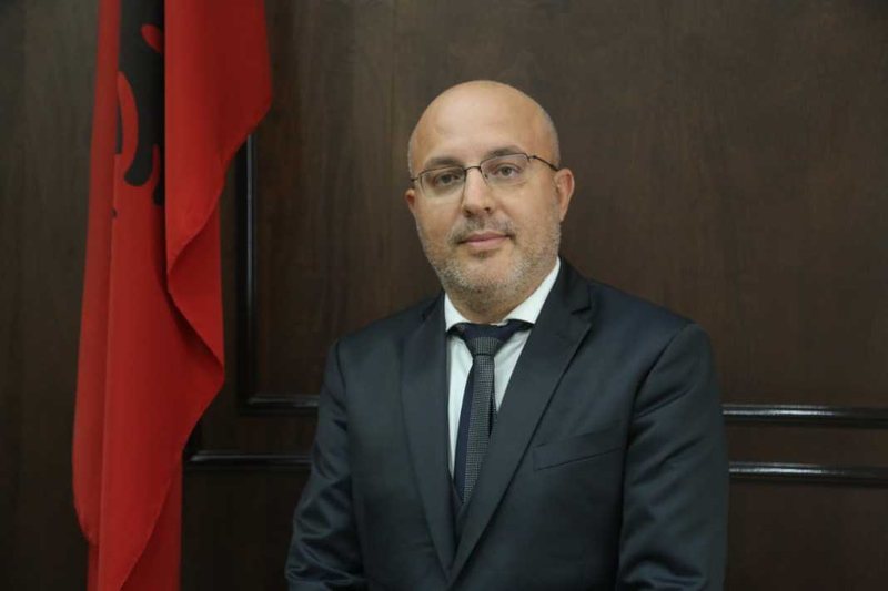 Ndërron jetë në QSUT anëtari i Gjykatës së Lartë