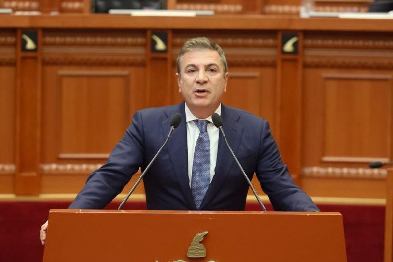 Buxheti 2025, Gjiknuri: Të rrisim pensionet qoftë edhe duke rritur pak borxhin publik