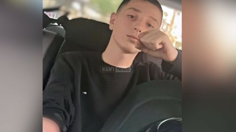 Me grushtin lart, 14-vjeçari postoi foto në Snapchat pasi vrau bashkëmoshatarin në Tiranë