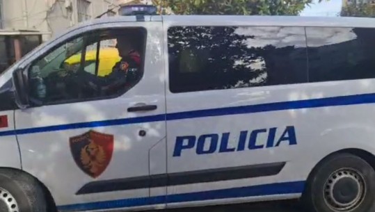 Ishte në kërkim për drogë dhe armëmbajtje pa leje, arrestohet 41-vjeçari në Durrës