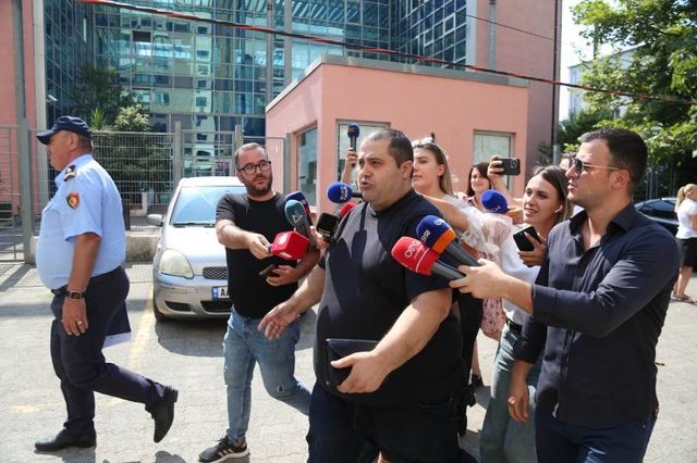 GJKKO i zbuti masën, mjeku Edmond Gashi i rikthehet punës në klinikën private