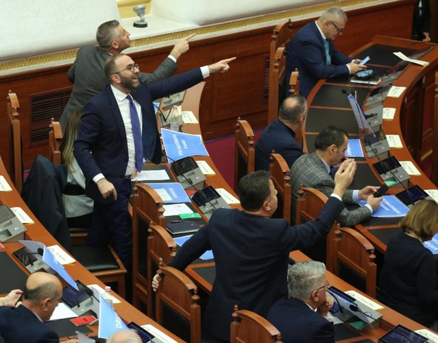 Foto: “Tre musketierët” e PD-së