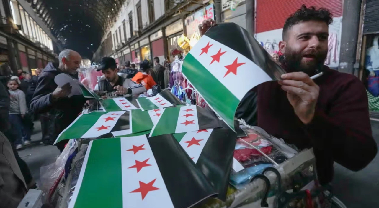 “Është koha për qetësi”! Pas rrëzimit të diktaturës së Assad, rebelët nuk humbin kohë, emërojnë kryeministrin e ri