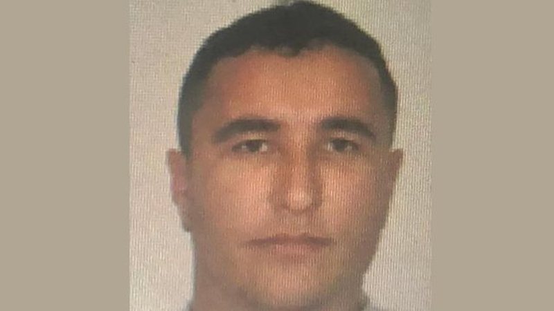 “Talo e qëlloi me thikë…” Nuredin Dumani rrëfen si i kërkuan vrαsjen e një gruaje