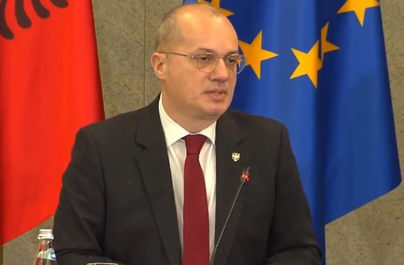 Rënia e regjimit të Assad, ministri Hasani: Plane konkrete për riatdhesimin e shqiptarëve në Siri