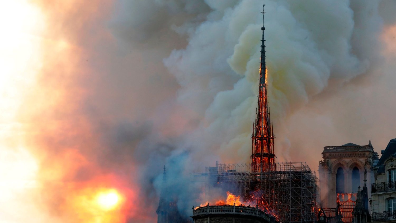 Historia e Katedrales Shën Marisë së Parisit – Notre-Dame