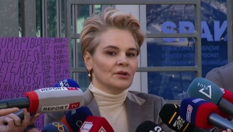 Iu sekuestruan vilat te ‘Kodra e Diellit’, Kryemadhi: Punë e madhe, do jetoj në çadër
