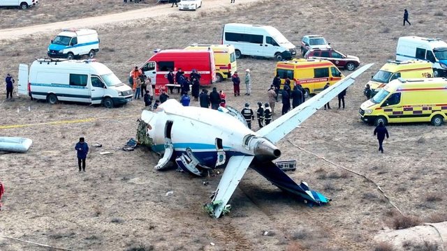 E Konfirmuar/ Avioni ku humbën jetën 38 pasagjerë, u qëllua nga një raketë ruse!