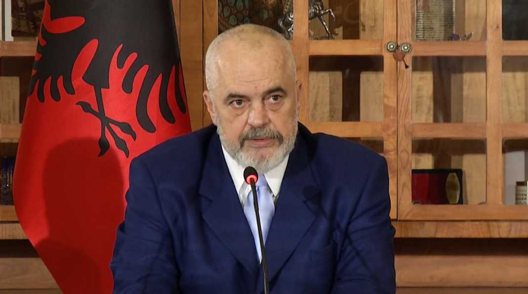 Rama largon nga detyra drejtoreshat e Letrave me Vlerë dhe të IKMT-së