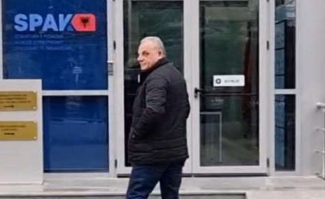 Bos droge në Itali / Kryebashkiaku i Malësisë së Madhe Tonin Marinaj në SPAK, 2 milionë euro pasuri, tendera kushëririt të Paulin Sterkajt