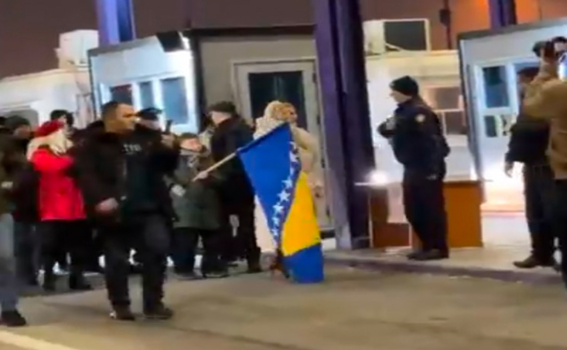 Hyn në fuqi lëvizja pa viza në Kosovë për qytetarët nga Bosnje Hercegovina