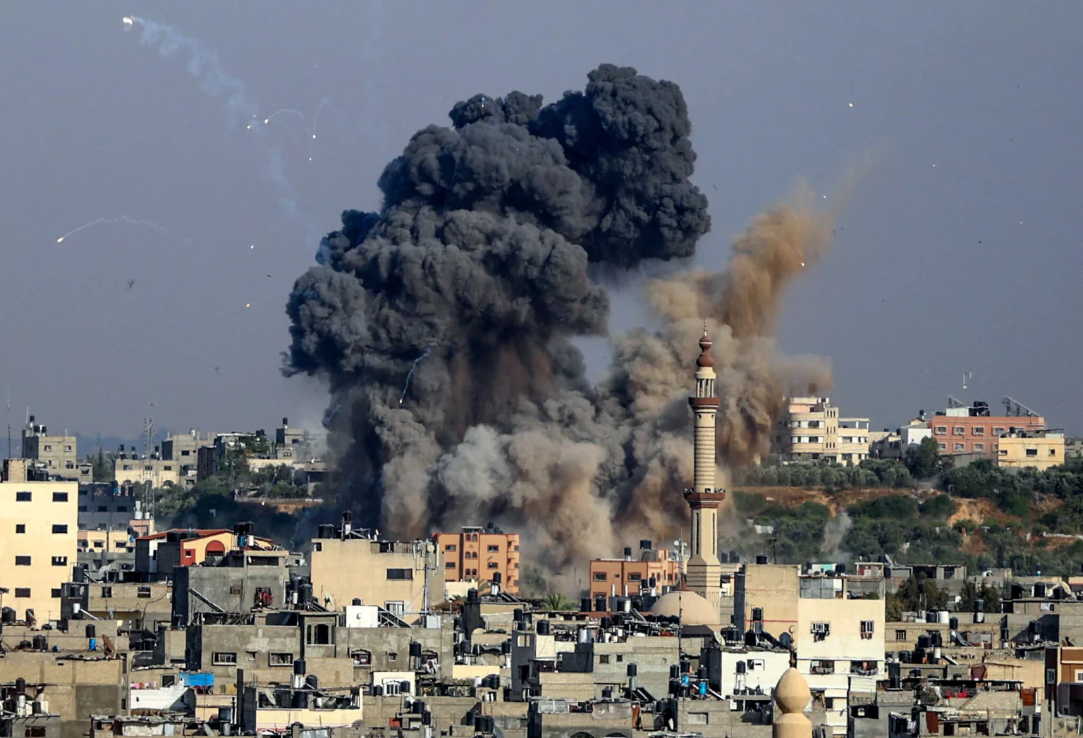 Shefi i policisë së Hamasit mes 18 viktimave nga sulmet ajrore izraelite në Gaza