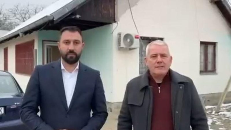 Mbyllen institucionet paralele serbe në dhjetë komuna, Sveçla: Përfundoi epoka e tyre
