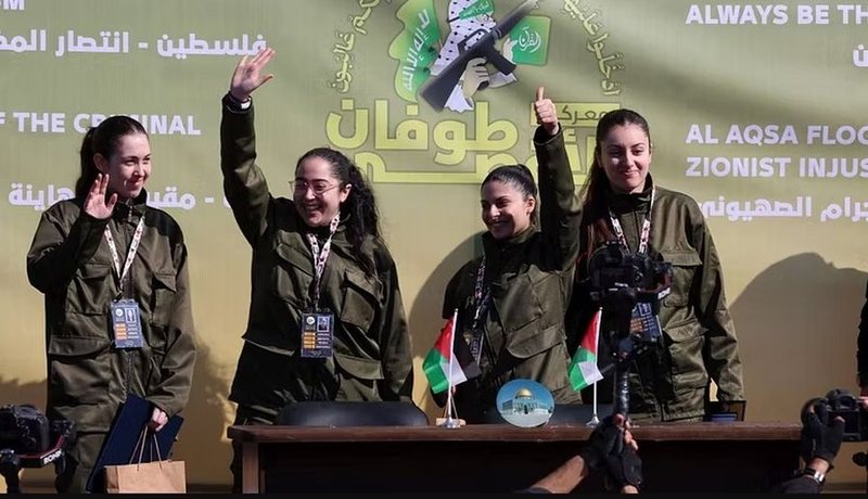Armëpushimi në Gaza/ Hamas liron 4 ushtare izraelite, mbeten ende 26 pengje