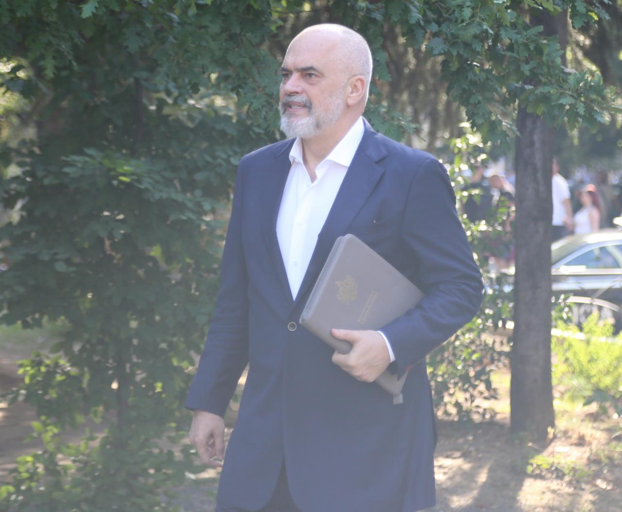 Kryeministri sot në Romë për prezantimin e ‘Giro d’Italia’