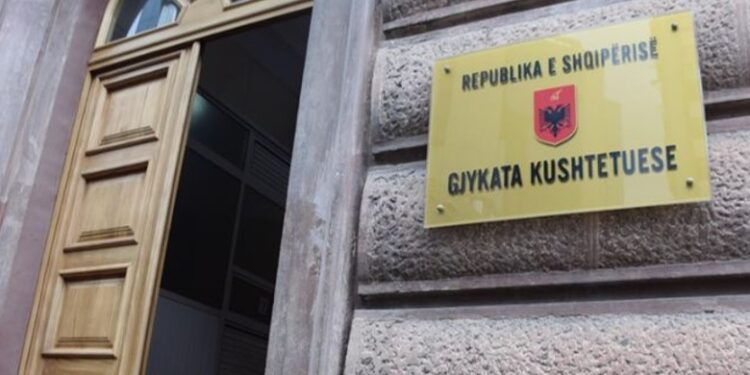 Gjykata e Lartë shpall listën e kandidatëve për Kushtetuesen