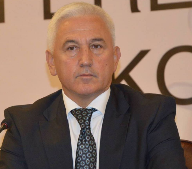 Nasip Naço reagon pas deklaratës së Nuredin Dumanit: Si ministër Drejtësie nuk i kam dhënë leje të veçantë