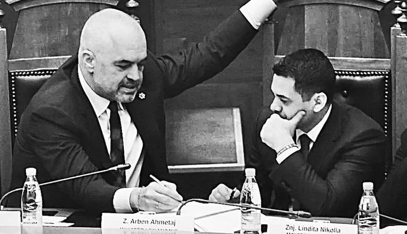 “Po ti gjysmën e qeverisë e ke në burg” – Rama i përgjigjet komentuesit: Me çfarë metri e mat? Unë kam pasur 60 ministra
