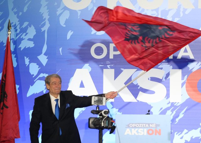 Kur Berisha sulmonte Trump, para se të shpallej Non Grata