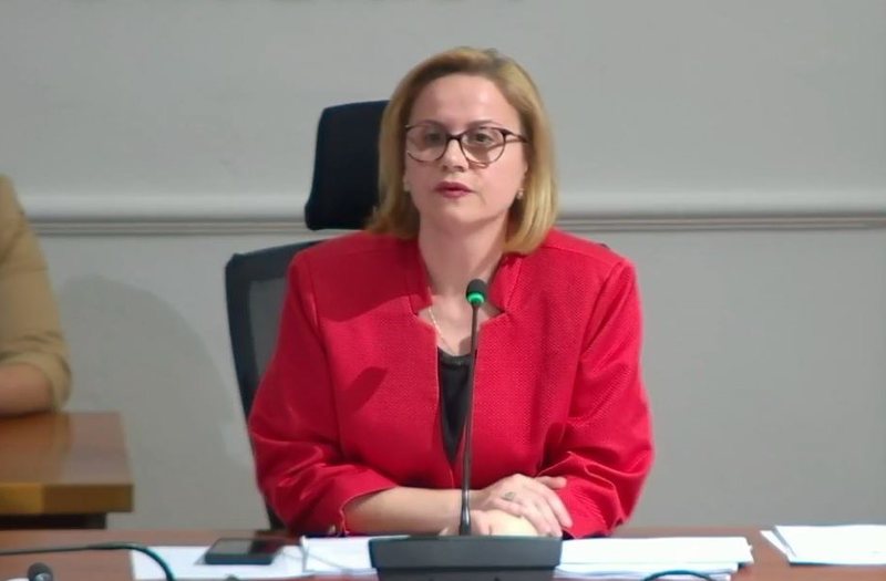 Nën hetim nga SPAK, reagon deputetja e PS, Klotilda Bushka: Çështjen do ta sqaroj aty ku duhet!