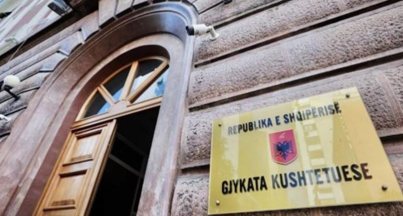 Kushtetuesja rrëzon PD për ligjin për Akademinë e Shkencave! Gjyqtarët nuk gjejnë shumicën, ndahen 4 me 4