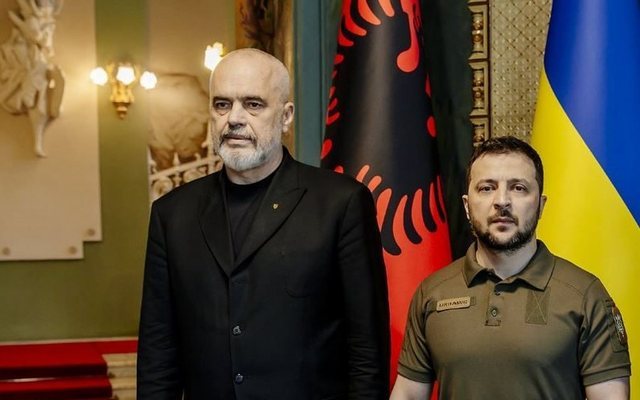 Rama, bisedë telefonike me Zelenskyn! Presidenti ukrainas: Thelbësore që Evropa të jetë në tryezën e bisedimeve