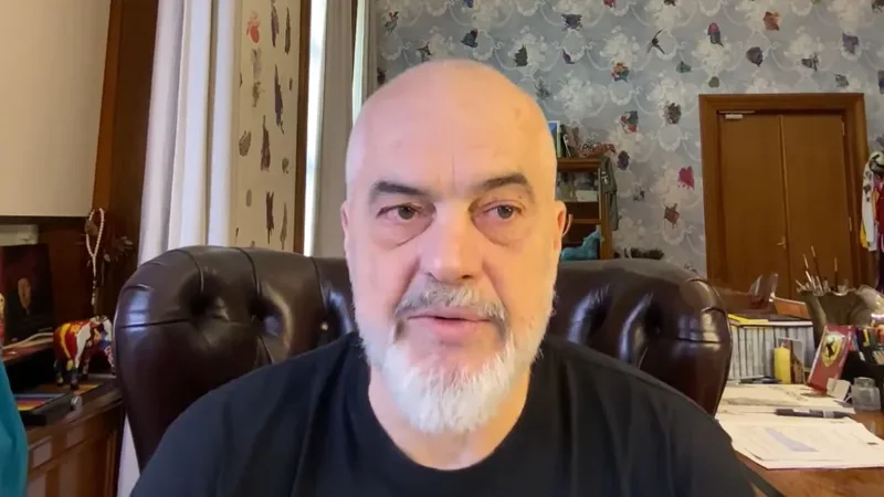 Rama fton shqiptarët e Greqisë në panairin e punës në Athinë: Njihuni me perspektivën për t’u kthyer në Shqipëri