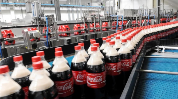 Skandali me “Coca Cola”-n, ku përfundojnë mbetjet dhe produktet e skaduara? Asnjë gjurmë asgjësimi