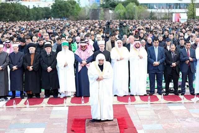 Falja e Namazit pak më herët se njoftimi për qytetarët, reagon Komuniteti Mysliman i Shqipërisë: Pati një gabim teknik