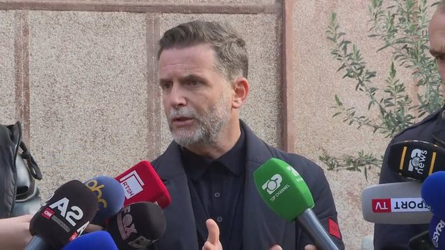 “Gara e pabarabartë”, Erion Braçe: Gati për betejë, po përtyp përfundimisht inatin brutal përjashtues “o unë, o ai”!