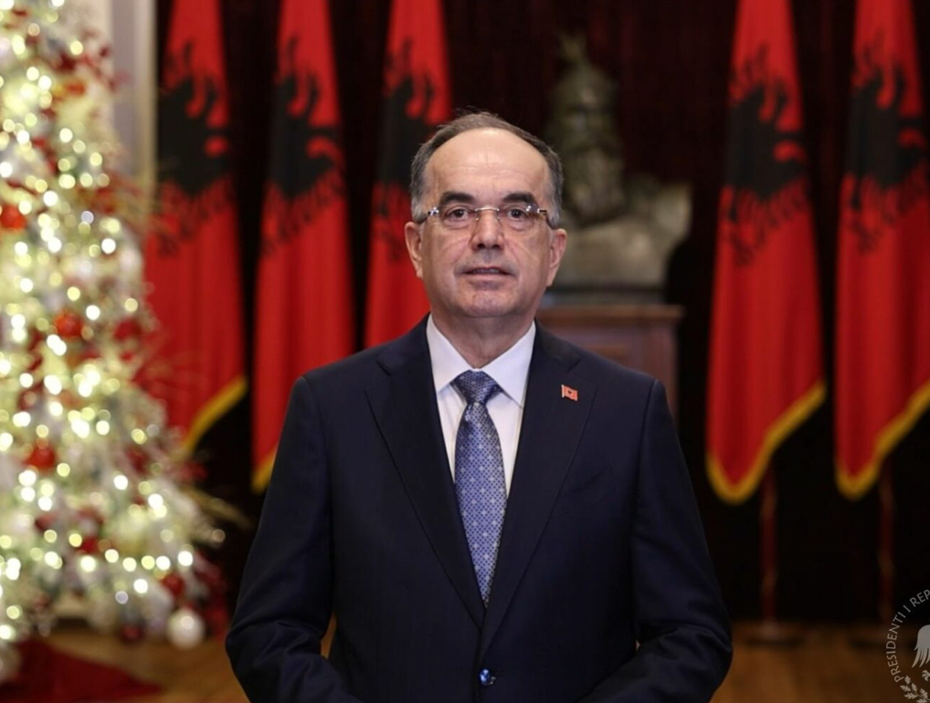 Festa e Sulltan Novruzit, presidenti Begaj uron të gjithë besimtarët bektashinj