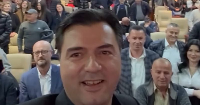 “S’të del dot as një fabrikë dahoni…” – Basha i përgjigjet Ramës nga Durrësi: O Rame, Çyrbja ka fillu me fol