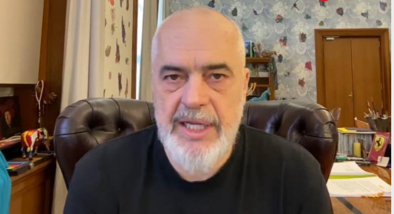 Rama ironizon koalicionin e Berishës: Gjuzi është simbolika e ‘Shqipërisë Madhështore’! Një kënetë që si duhet as dreqit