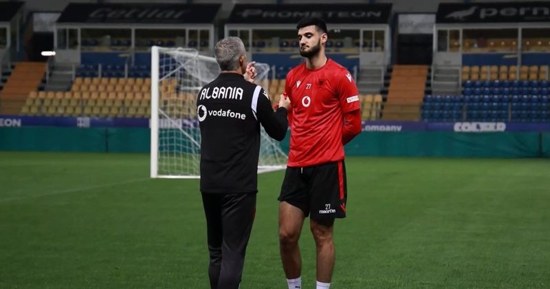 Armando Broja “lë në baltë” Kombëtaren, trajneri i Everton bën “bllokadë” sulmuesit kuqezi