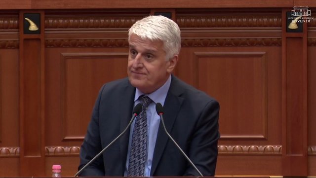 Listat e PS, Majko: Bufi ushqehet me minj! Do vazhdoj atë që kemi nisur edhe pas zgjedhjeve të 11 majit