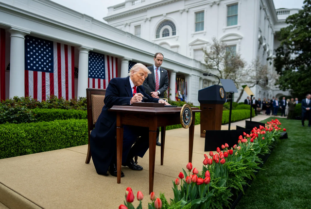 Analiza e The Economist: Trump rikthen politikat tregtare të Amerikës në shekullin e 19-të