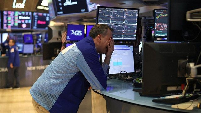 Tarifat e Trump tronditin tregjet në SHBA! BBC: Java më e keqe për stoqet amerikane që nga Covid