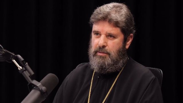 “Është një nga figurat themelore të Kishës Ortodokse”, Kryepeshkopi Joan: Ja çfarë lexova në librat e Fan Nolit kur isha në SHBA
