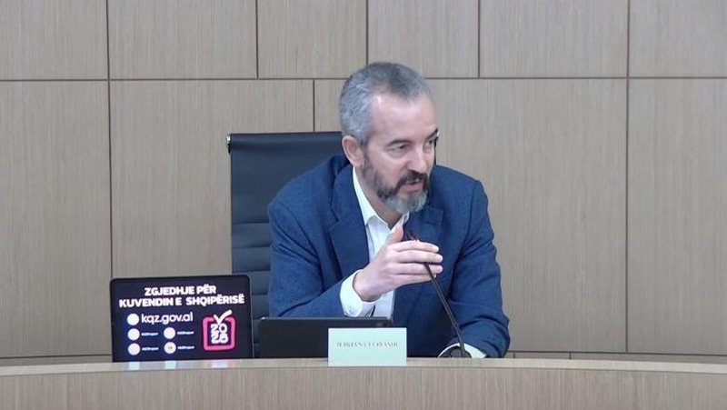 Celibashi rrëzon PD-në për bonusin e pensionistëve: S’ka shkelje të ligjit, u miratua përpara fashës
