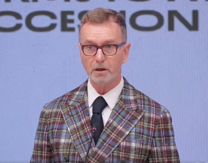 Përshpejtimi i reformave drejt BE-së, Gonzato: Garancia për fëmijët, program kyç! Objektivi deri në 2030 është ulja e numrit të tyre në varfëri