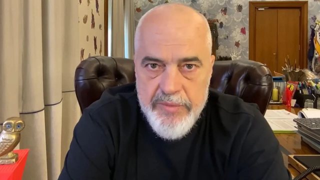 ‘Të votosh kënetën je politikisht autik’, Rama: Ishte pa dashje dhe kërkova falje. Dini ju ndonjë politikan tjetër që të ketë kërkuar ndjesë?