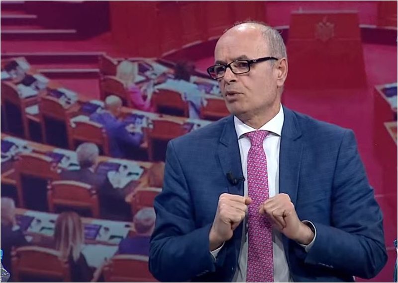 Petro Koçi: Ku gjenden këto miliarda lekë për të pastruar njollat e turpit të Berishës?! Jane paratë e Gërdecit, të pallateve të ish-klubit Partizani apo aferave të tjera?