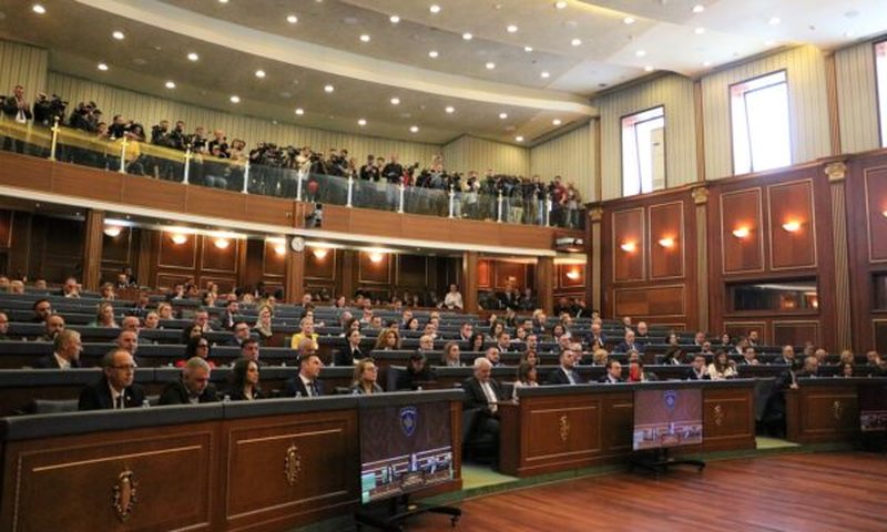 Dështon për herë të tetë konstituimi i Kuvendit të Kosovës, Haxhiu vazhdon të refuzohet si Kryetare