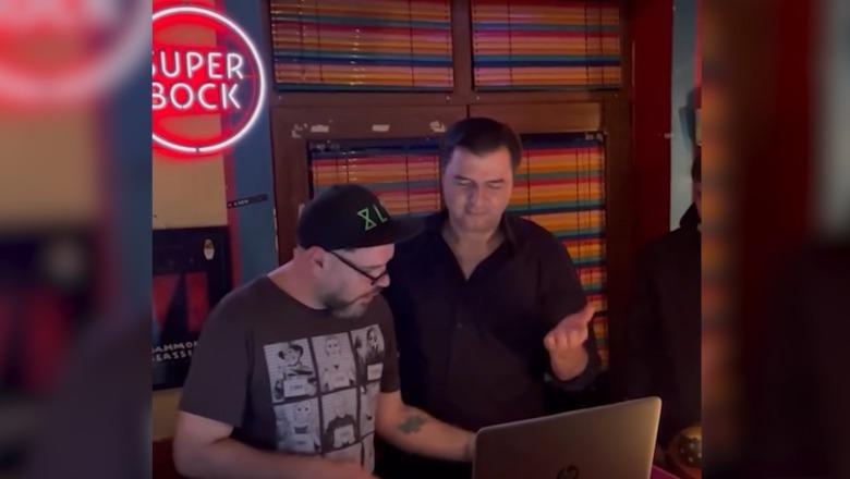 ‘Kujdes tavanin…!’ Basha ‘e djeg’ në lokal si DJ dhe ironizon Berishën që u bë meme në Krujë! Mesazh rep dhe Ramës: Ku t’mbetën shokët…?! 