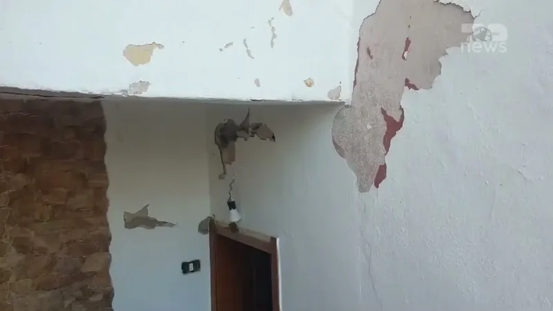 Shpërthim eksplozivi në një banesë në Elbasan