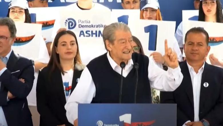 Berisha në Peqin: Vendi është bërë i pajetueshëm! Fermerët kanë mbështetje mizerabël! Rrogat e zyrtarëve janë 14-15 herë më të larta se rroga minimale