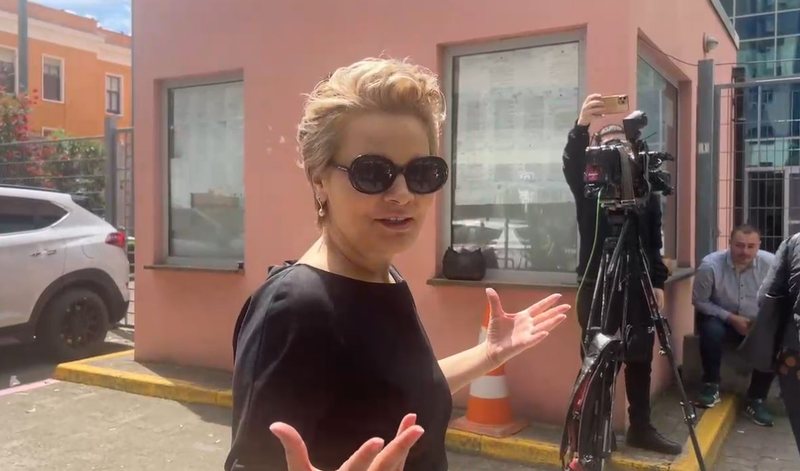 “Agjentëve të BKH u kërkova votën për Metën”/ Kryemadhi del nga SPAK: Ata brenda duhet të kuptojnë… 