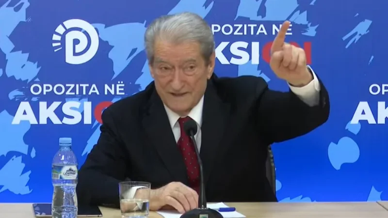 Berisha urdhër kandidatëve: Nxirrni video dhe bëni status në Facebook për të përshëndetur ndryshimin në qëndrimin e DASH