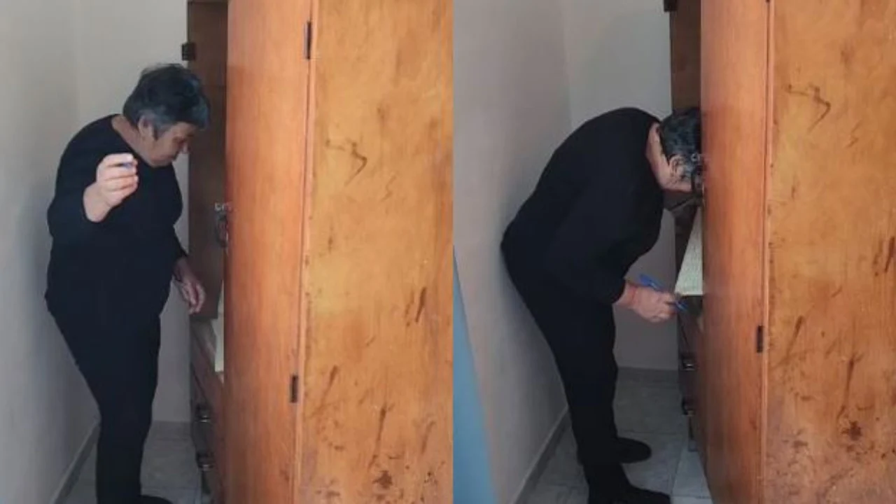 E pazakontë në Lushnjë! Dollapi i vjetër i rrobave kthehet në dhomën e fshehtë të votimit